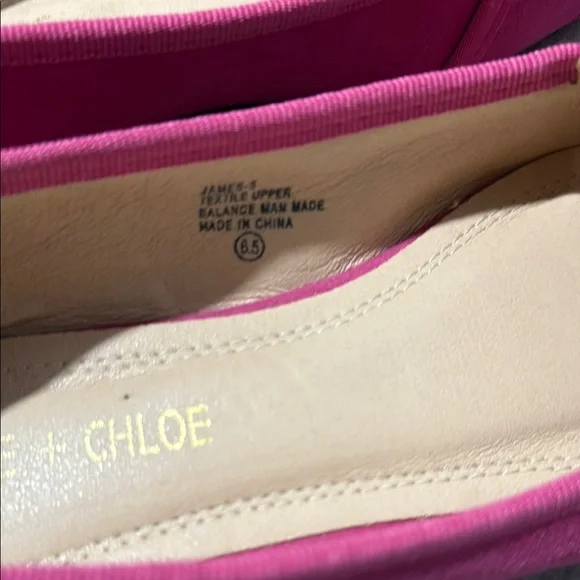 Elegant Pink Embellished Women's Flats - Picture 4 of 5